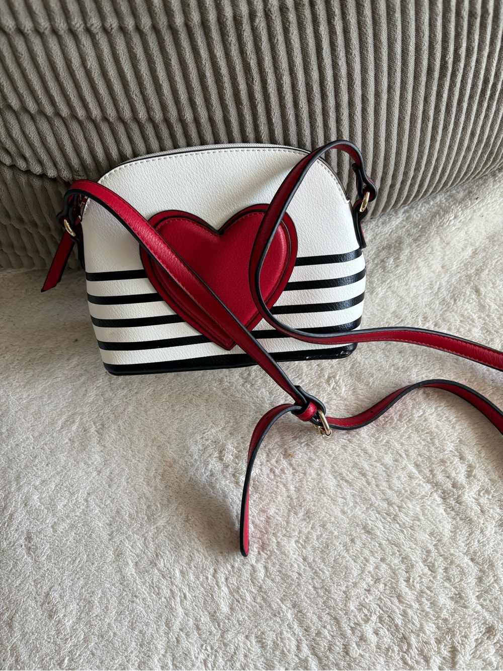 White and Black Striped Crossbody Bag with Red Heart Accent